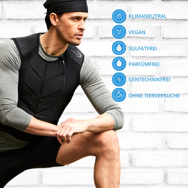 Uomo sprotivo indossa gilet sportivo refrigerante E.COOLINE e lista con i vantaggi del prodotto